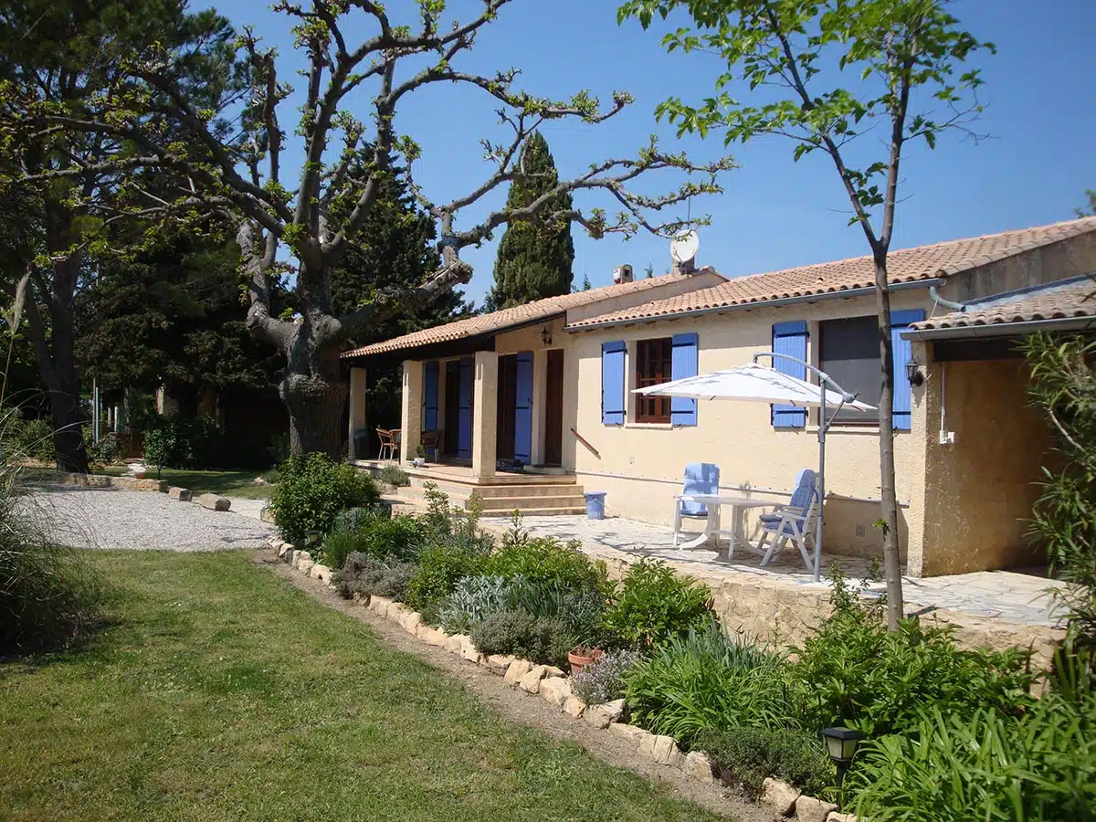 Vooraanzicht vakantievilla Les Vignes Tulette Drome Auvergne-Rhône-Alpes Frankrijk