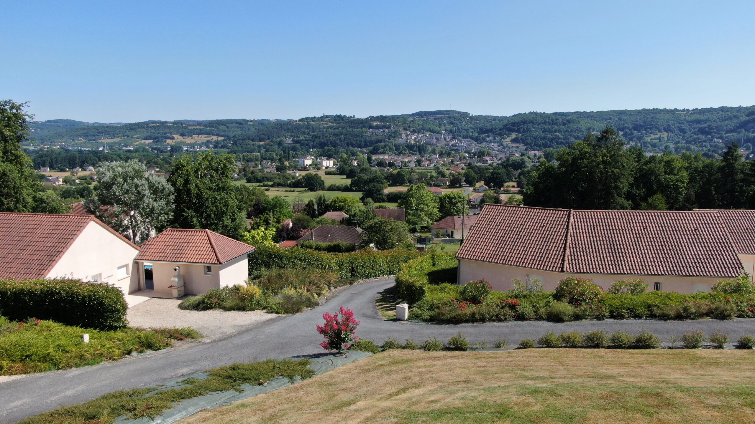 Uitzicht kleinschalig kindvriendelijk domaine du panorama Correze Nouvelle-Aquitaine zuidwest Frankrijk
